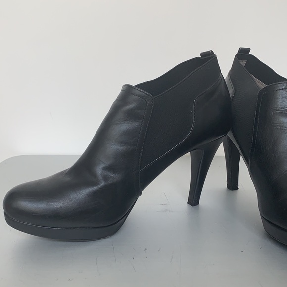 Platform booties with heels in black leather - Picture 3 of 6